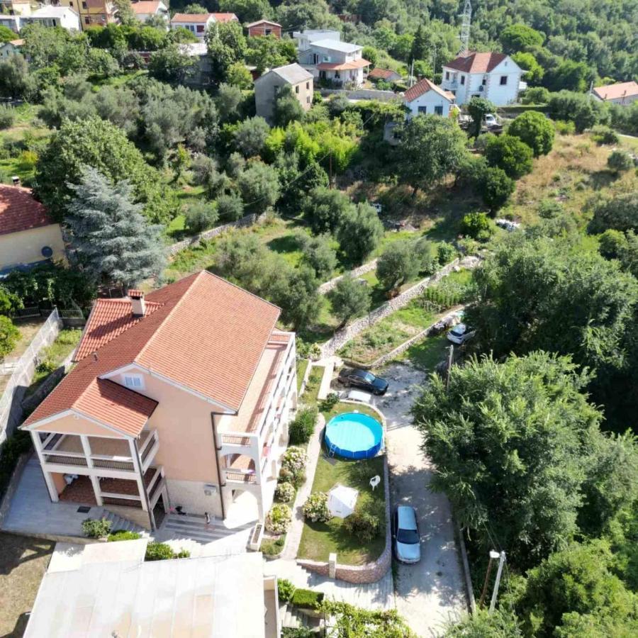 Apartmani Andrea Studio Herceg Novi Exteriör bild